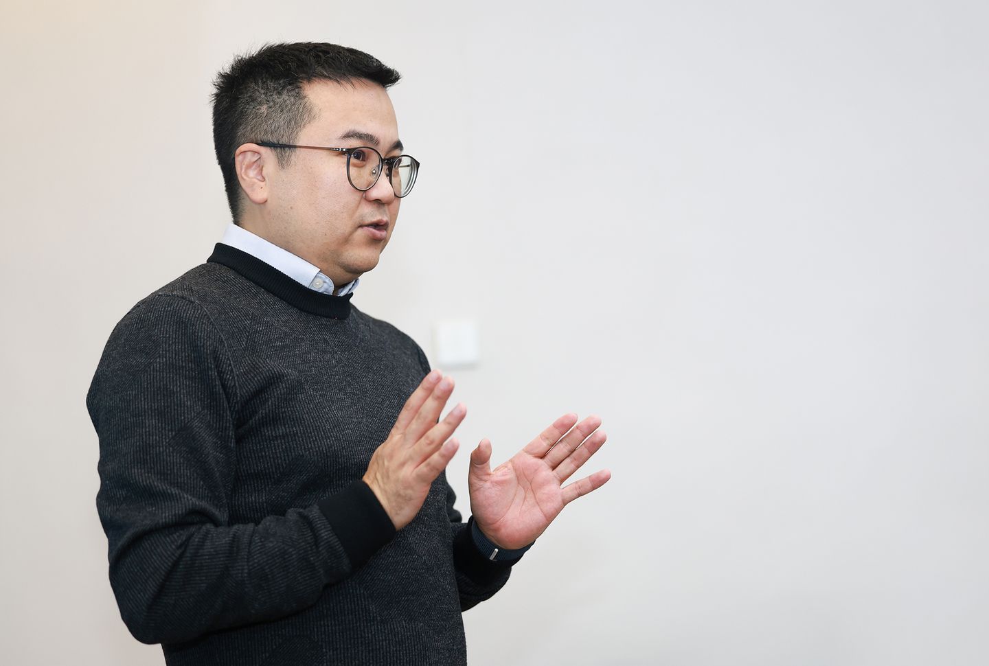 П.Сайнзориг: Энэ жил авто зам ашигласны төлбөрөөс орж ирдэг 77 тэрбум төгрөгөөр зам засварын ажил хийнэ