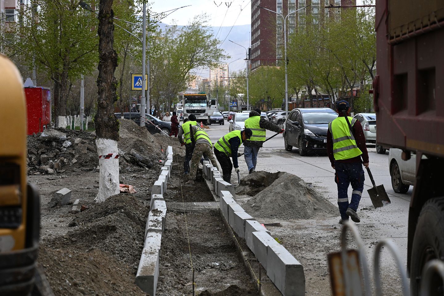 Х.Магсаржавын гудамжны авто замыг хааж, шинэчилнэ