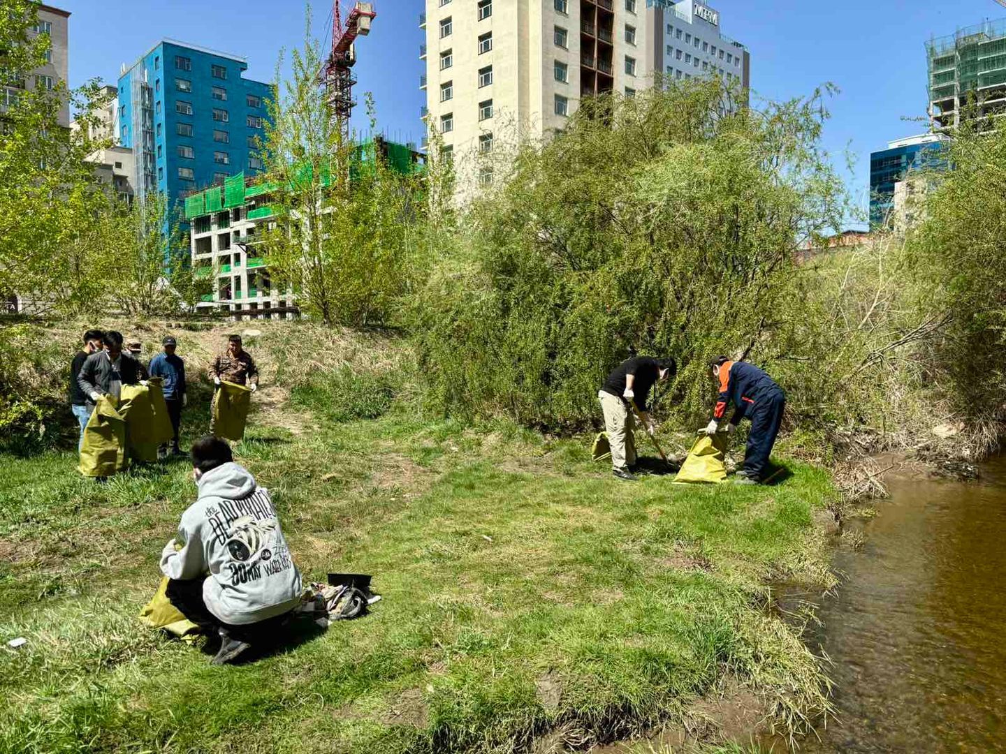Улиастай, Сэлбэ, Дунд гол дагуух хогийг цэвэрлэлээ