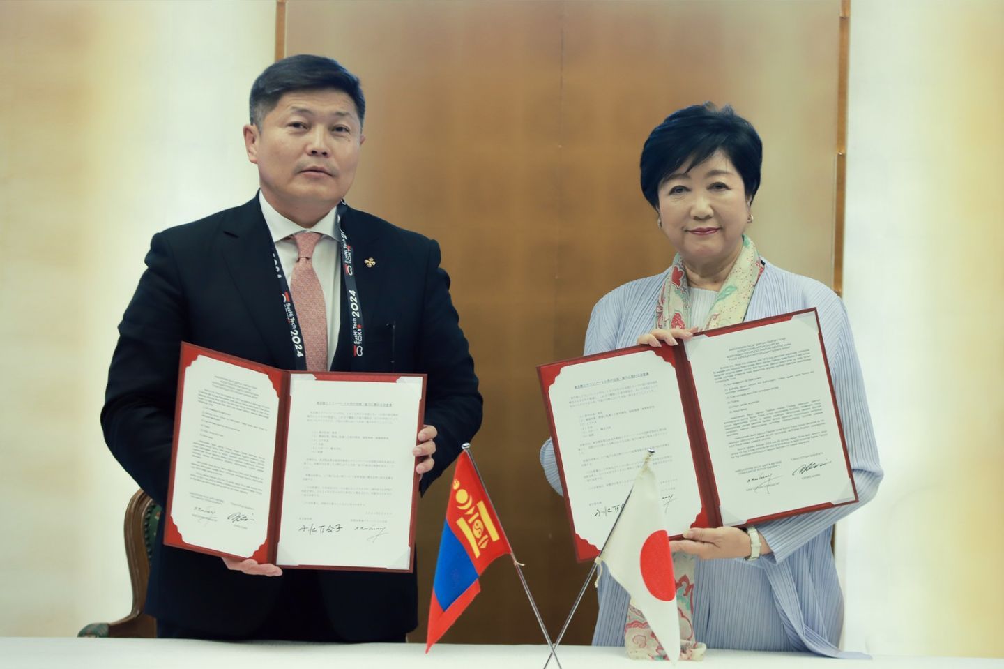 Хотын дарга Х.Нямбаатар болон Токио хотын Захирагч Юрико Койкэ нар хамтран ажиллах санамж бичиг үзэглэлээ