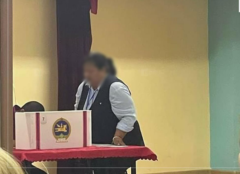 Д.Бат-Эрдэнэ: Сонгогч “Би унших бичих туслалцаа авмаар байна” гэж хандсаны дагуу хэсгийн хорооны ажилтан санал тэмдэглэх зааварчилгаа өгсөн