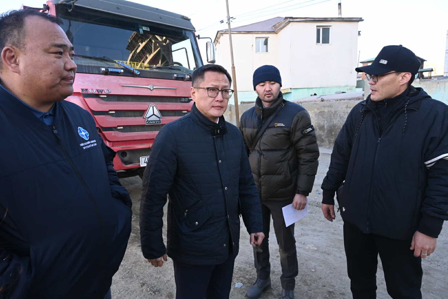 Авто болон явган замыг зөвшөөрөлгүй сэтэлсэн зөрчлүүдийг шалгаж байна