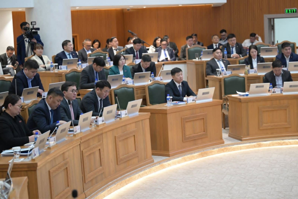 Нийслэлийн МАН-ын Тэргүүлэгчид нэгдмэл шийдвэр гаргаж, Д.Ихбаярыг НИТХ-ын даргад нэр дэвшүүллээ