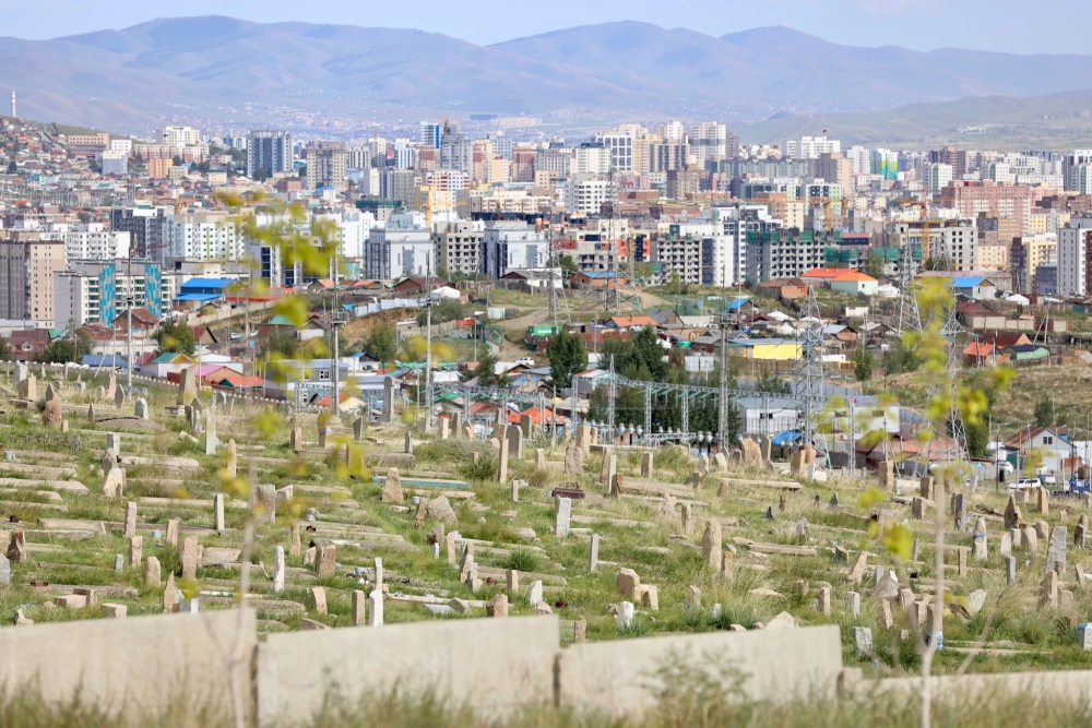 In Ulaanbaatar, funeral procedures and standards are implemented at a rate of 66.3 percent, which is "insufficient"
