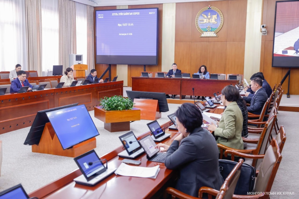Эрүүгийн хэрэг хянан шийдвэрлэх тухай хуульд нэмэлт, өөрчлөлт оруулах тухай хуулийн төслийн анхны хэлэлцүүлгийг хийлээ