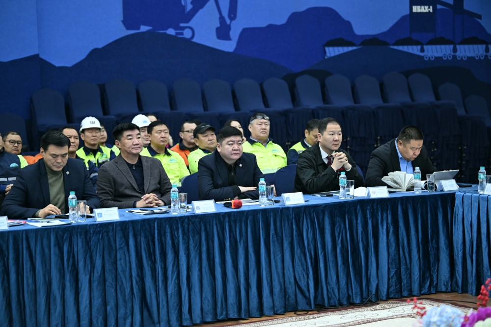 Хагас коксон шахмал түлшний үйлдвэрийн бүтээн байгуулалтын ажлыг эрчимжүүлнэ