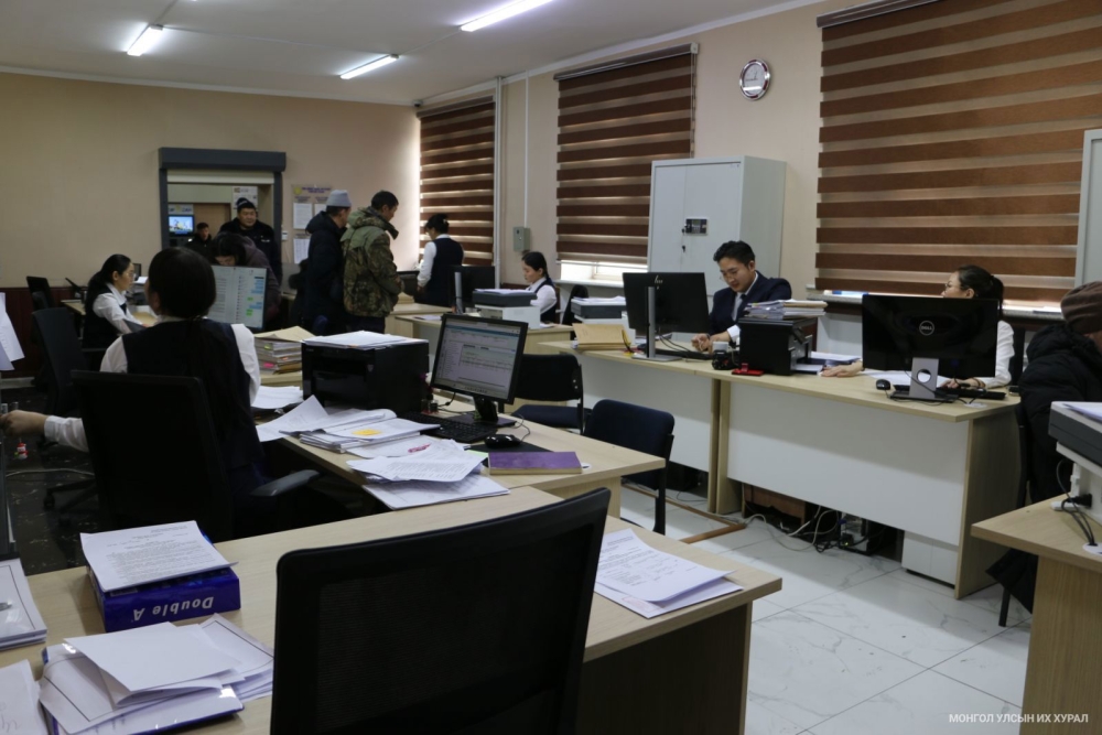 Хүний эрхийн дэд хороо: Төв аймаг дахь анхан болон давж заалдах шатны шүүхийн үйл ажиллагаатай танилцлаа