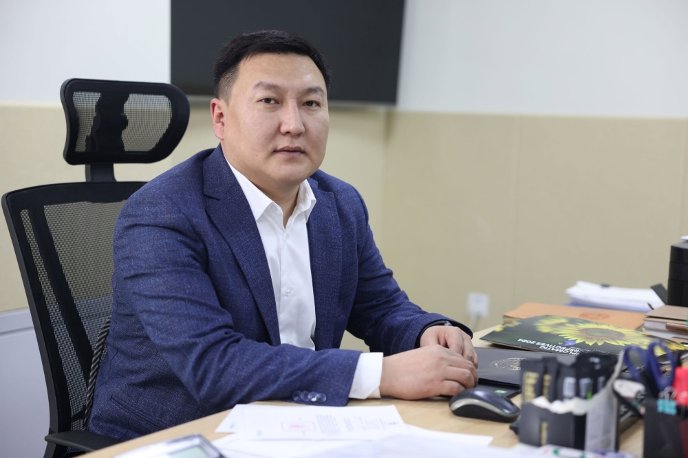 Түргэн тусламж, гал команд, онцгой байдал, цагдаагийн машинд иргэн зам тавьж өгөөд торгуулсан тохиолдол нэг ч гараагүй