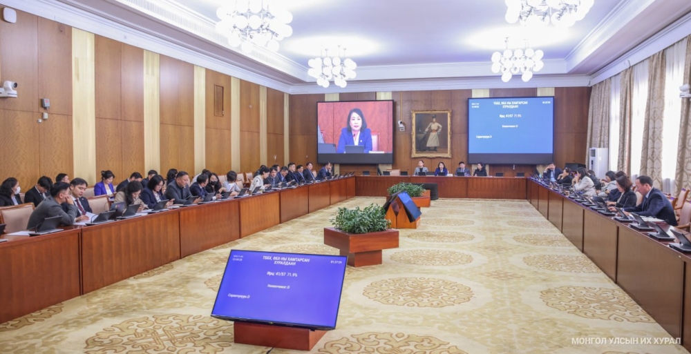 Өргөдлийн байнгын хороо 10 удаа хуралдаж, 19 асуудал хэлэлцсэний гурав нь нийтийн өргөдөл