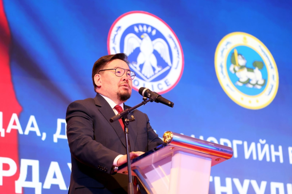 “Цэгцрэх хөдөлгөөн”-д хууль сахиулах байгууллагын хувь нэмэр чухал гэдгийг Ерөнхий сайд онцлов