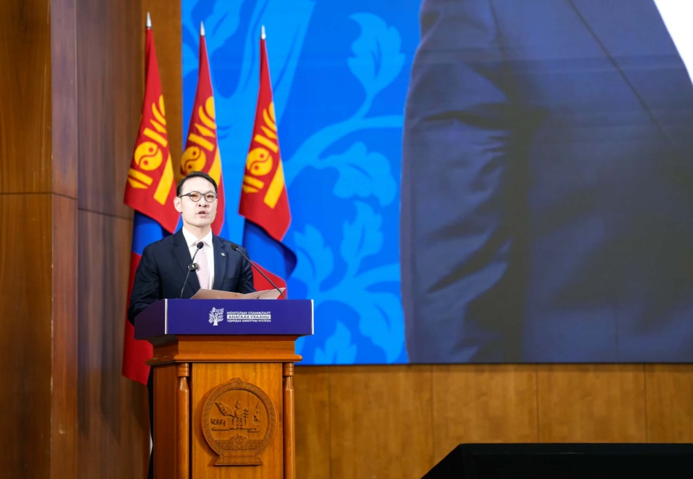 Монголын уламжлалт анагаах ухааныг нотолгоонд суурилан хөгжүүлж, эрх зүйн орчныг бэхжүүлнэ