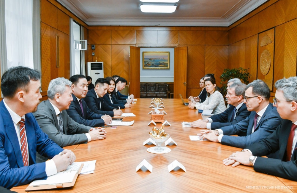 УИХ-ын дэд дарга Б.Пүрэвдоржид Люксембургийн Их Гүнт Улсын парламентын Гадаад бодлогын байнгын хорооны дарга Гүсти Граас бараалхлаа