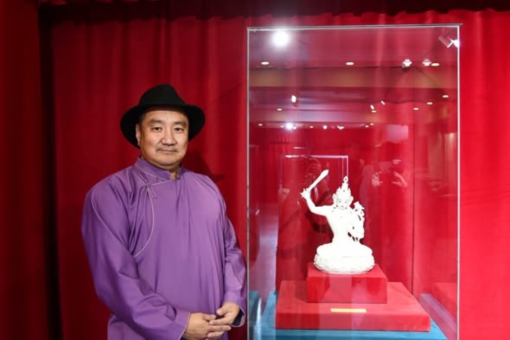 “ӨНДӨР ГЭГЭЭНИЙ БҮТЭЭЛ ШААЗАН УРЛАЛД” ҮЗЭСГЭЛЭН НЭЭЛТЭЭ ХИЙЛЭЭ