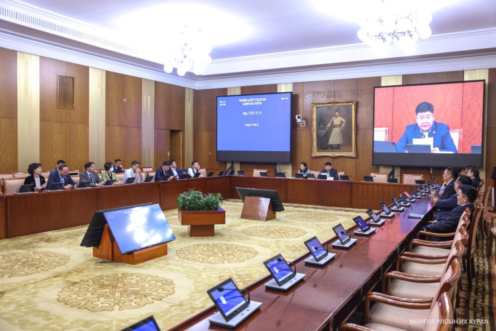 Монгол Улсын Их Хурлын даргын үүрэг гүйцэтгүүлэх тухай тогтоолын төслийг хэлэлцэн дэмжлээ