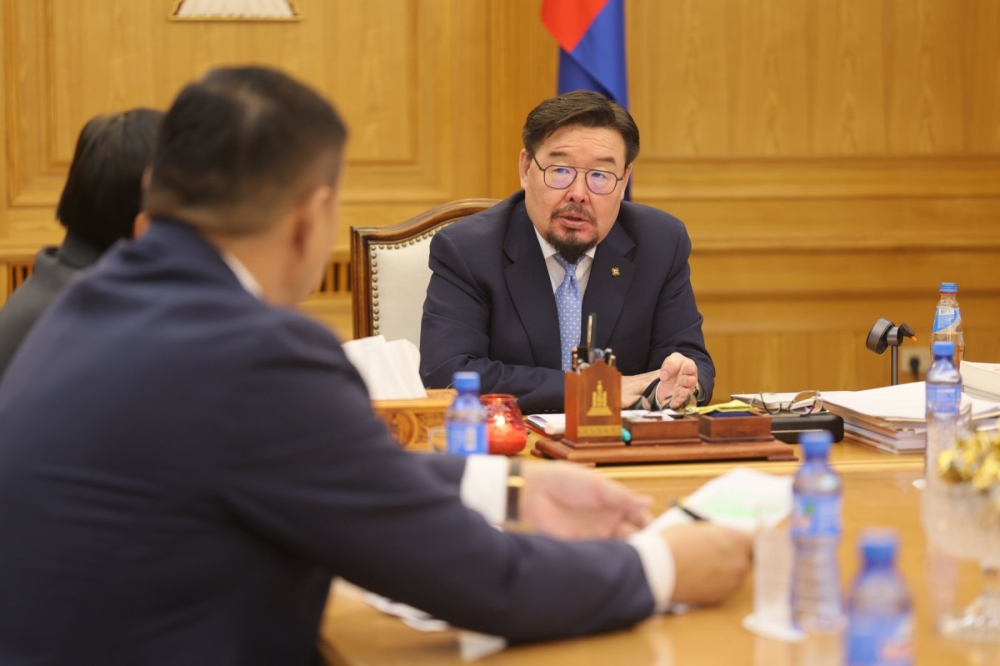 Ерөнхий сайд Г.Занданшатар халдвар, хамгааллын дэглэмийг бүх шатанд сахиулах үүрэг өглөө