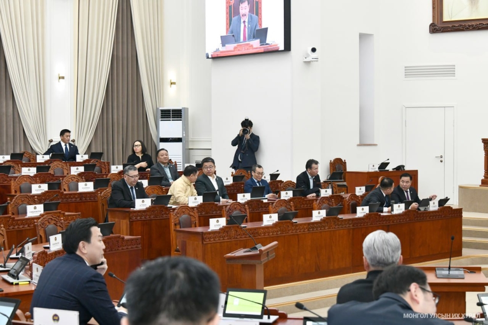 Улсын Их Хурал дахь МАН-ын бүлгээс Н.Учралыг Улсын Их Хурлын даргад нэр дэвшүүллээ