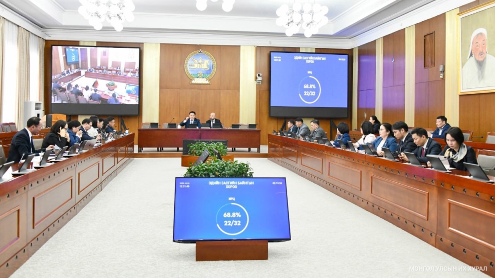 Төсвийн зарлагын хяналтын дэд хорооны даргаар Д.Цогтбаатарыг сонголоо