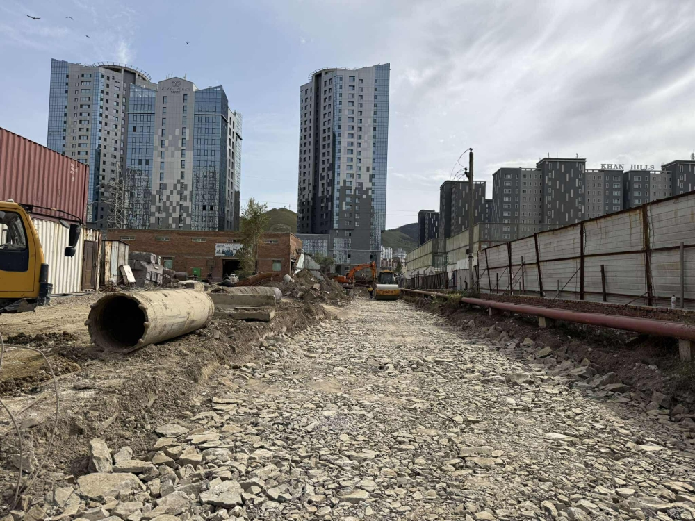 “Хүннү 2222” болон “Ривер гарден” хотхоны дунд холбоос зам барих ажлыг эхлүүллээ