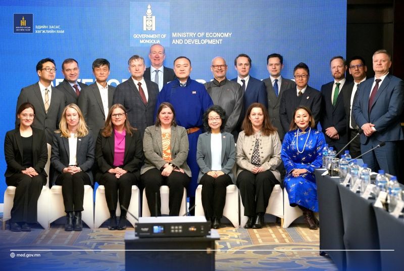 ЭЗХ-ийн сайд Л.ГАНТӨМӨРийн Элчин сайдуудаар дамжуулан хөрөнгө оруулагчдад дайсан 10 мессеж