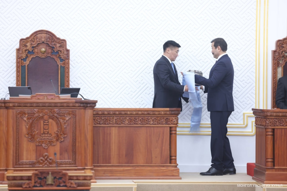 Монгол Улсын Их Хурлын даргаар С.Бямбацогтыг сонголоо