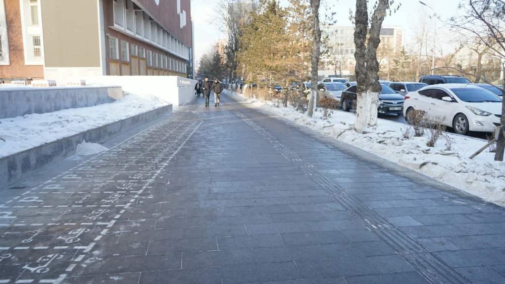 Явган замыг байгалийн чулуун хавтангаар шинэчилснээр явган хүний гэмтэл, бэртэл 15 хувиар буурсан