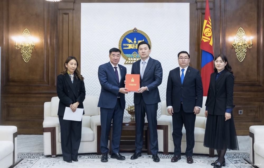 Газар зүйн нэрийн жагсаалтад нэмэлт, өөрчлөлт оруулахаар УИХ-ын тогтоолын төслийг өргөн мэдүүлэв