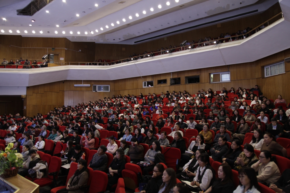 Нийслэлийн есөн дүүрэгт “Төрийн болон орон нутгийн өмчийн нэгдсэн цахим систем”-ийн сургалт зохион байгууллаа